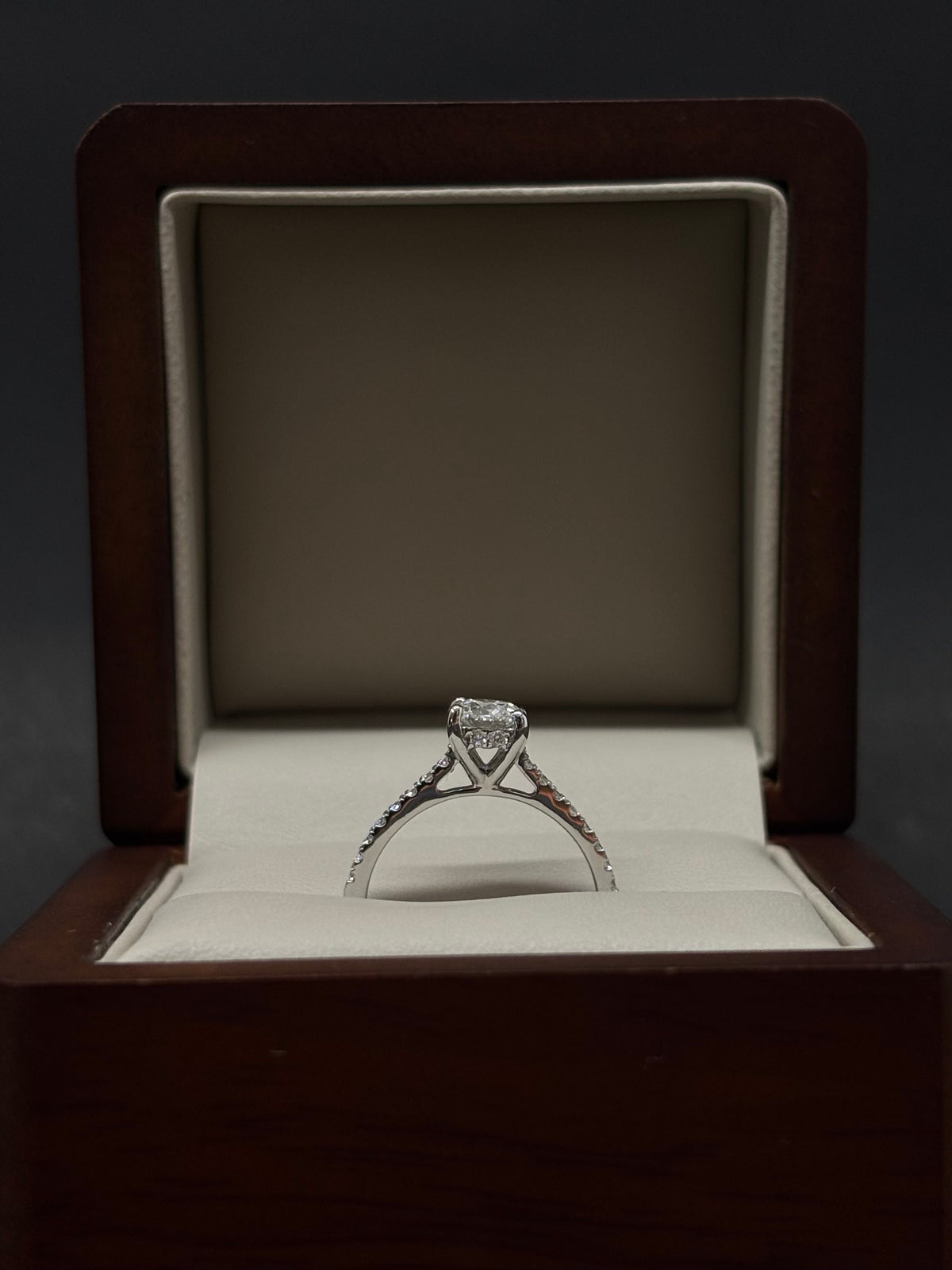 Anillo Oro Blanco 14k - 0.78 ct Brillante de Laboratio