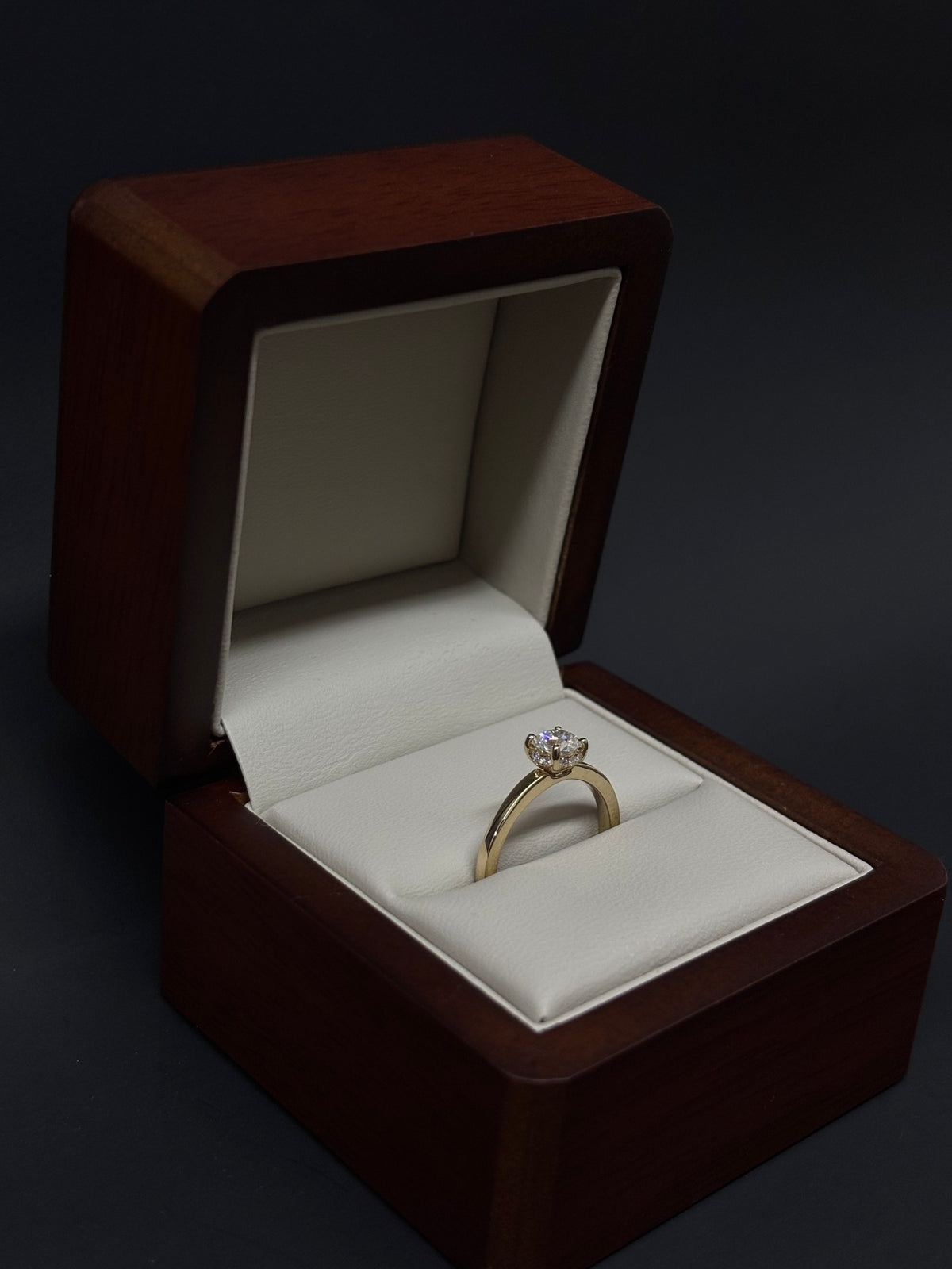 Anillo Oro Amarillo 14k - 0.53ct Brillante de Laboratio