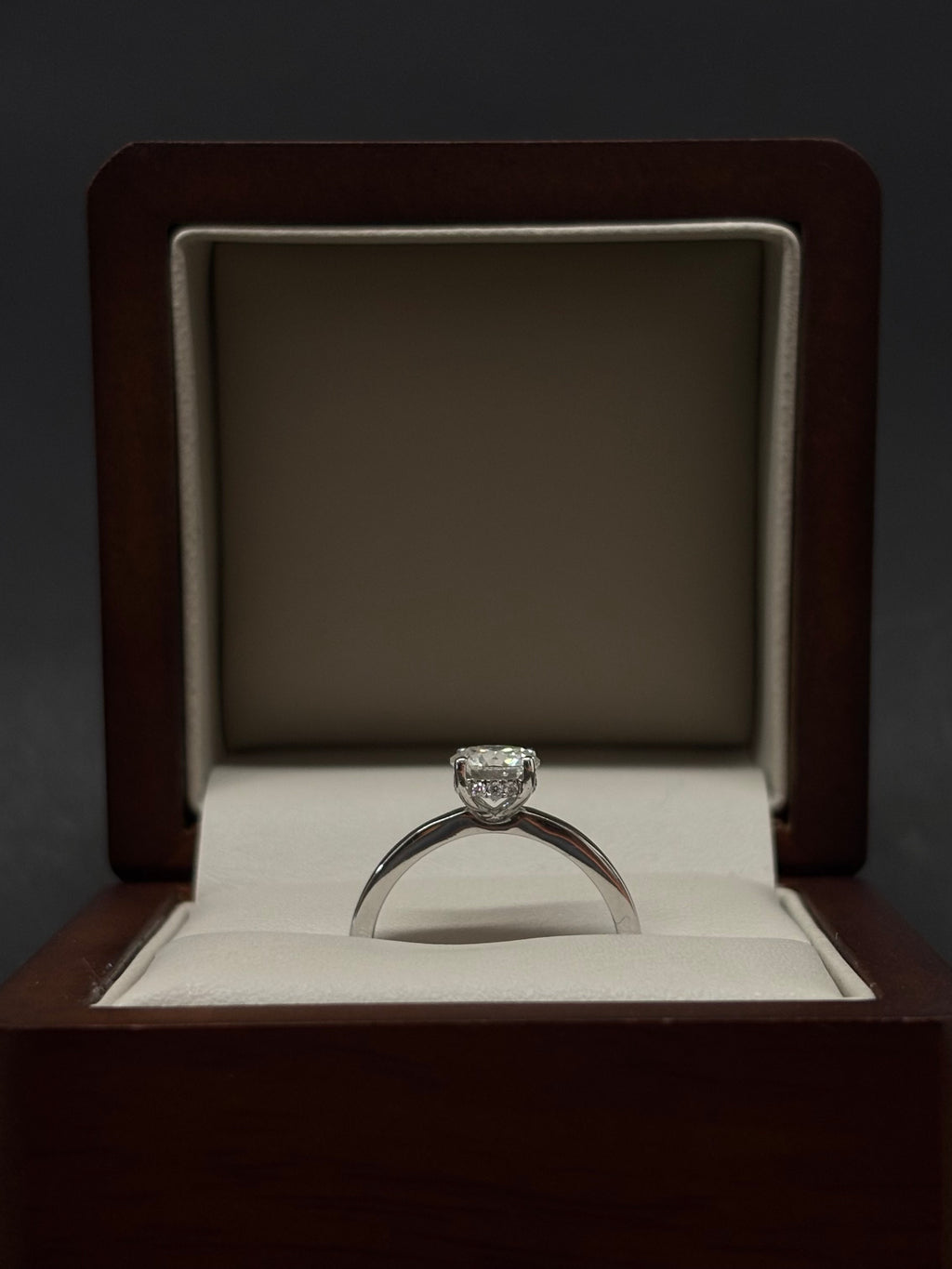 Anillo Oro Blanco 14k - 0.95 ct Brillante de Laboratio
