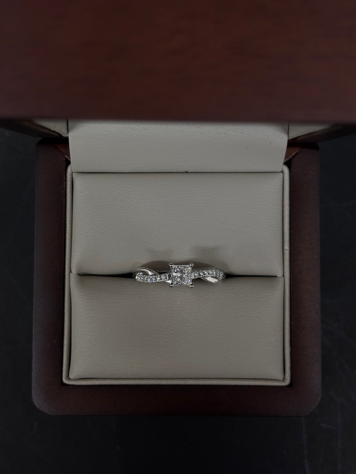 Anillo Oro Blanco 14k - 0.48ct Brillante de Laboratio