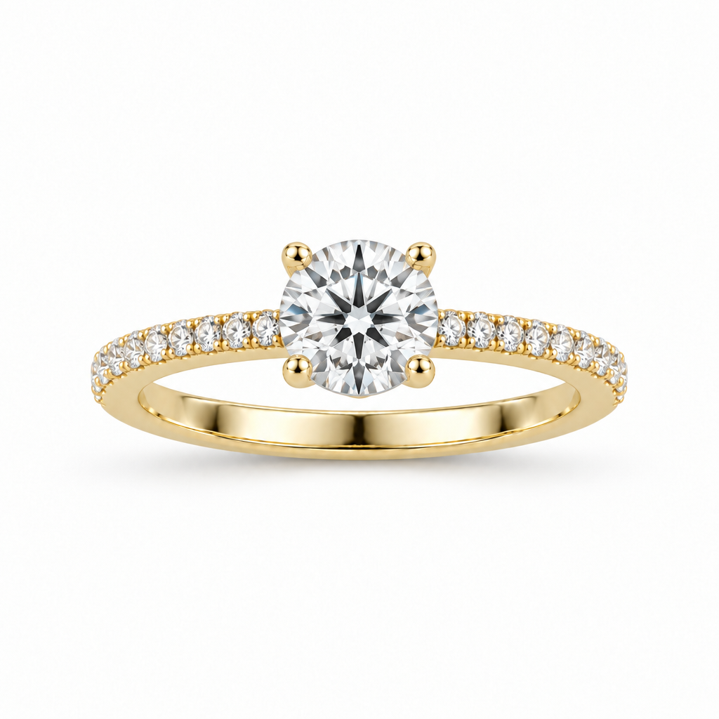 Anillo de oro amarillo 14k con el brillante mirando de frente a la cámara