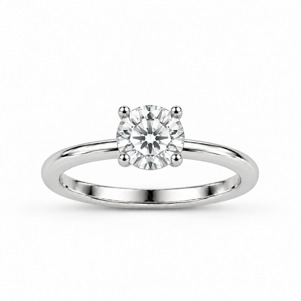 Anillo de oro blanco 14k con el brillante mirando de frente a la cámara